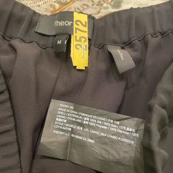 THEORY Silk Cargo Pants - Picture 6 of 10